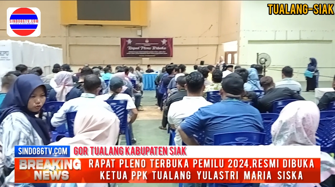 Rapat pleno terbuka pemilu 2024 resmi dibuka ketua PPK Tualang yulastri Maria Siska