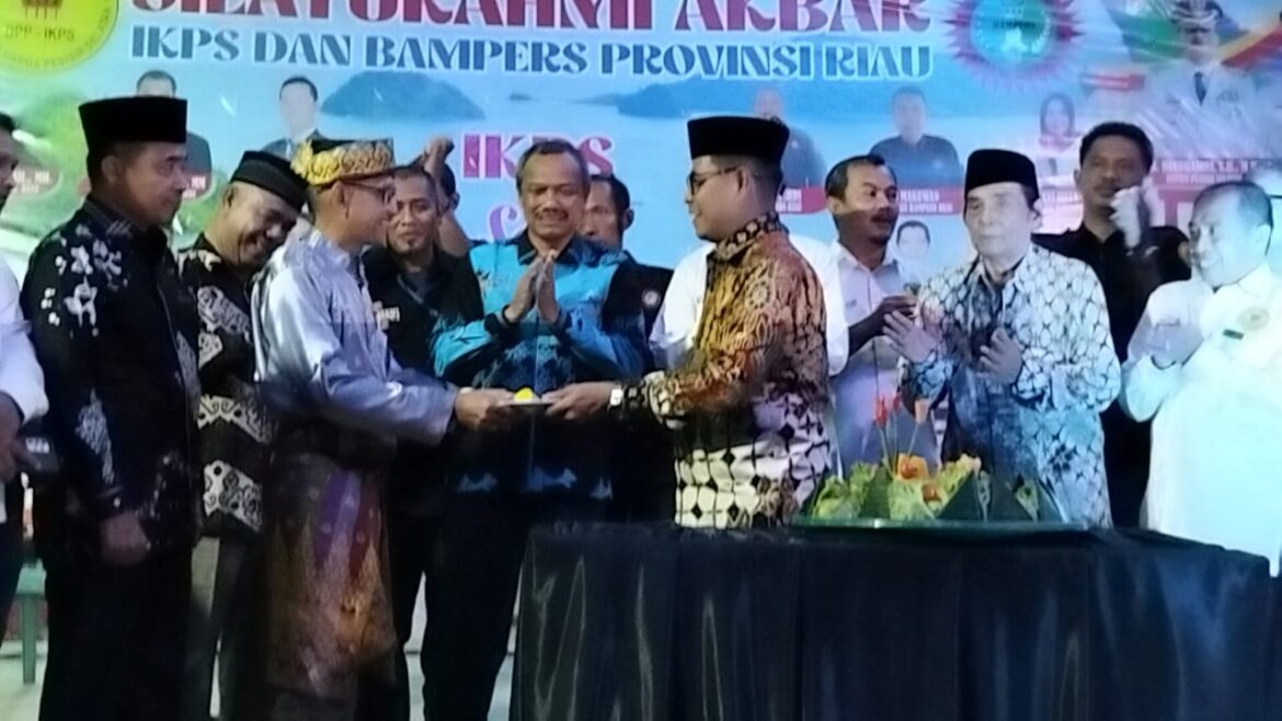 Silaturrahmi Akbar IKPS dan BAMPERS Provinsi Riau.