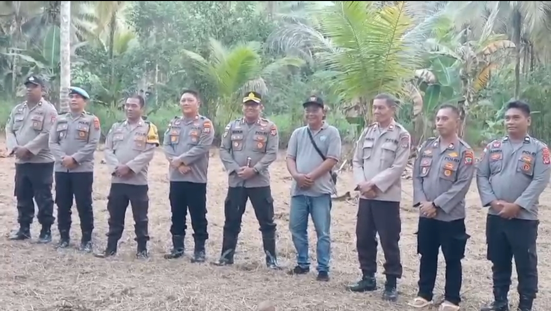 Kapolres Sangihe melakukan kunjungan kerja di wilayah hukum Mapolsek Tabukan tengah